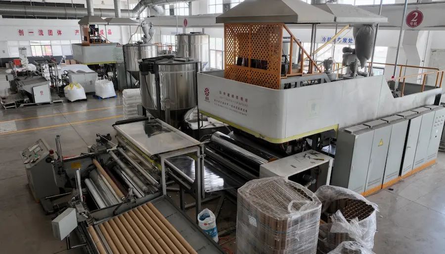 JUHONG Cast Stretch Film Production Line JUHONG cast stretch film production line for continuous film extrusion