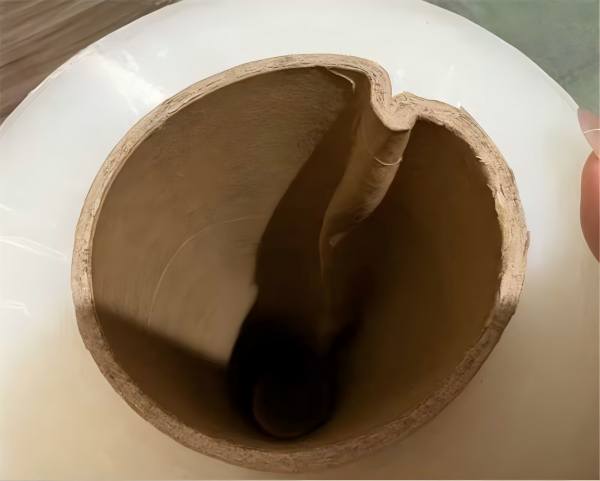 moisture-damaged-stretch-film-paper-core Moisture damaged paper core of a stretch film roll