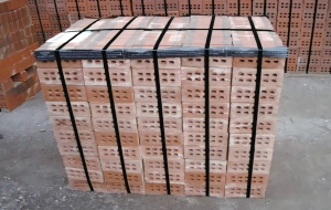steel strapping used for pallet reinforcement and brick load bundling – sturdy cargo tie-down for international freight