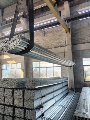 Angle Steel Packaging