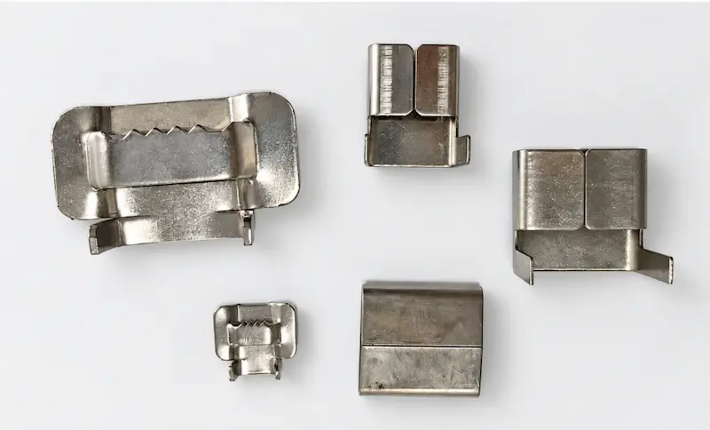 Stainless steel banding buckles, L-type wing seals and closed seals