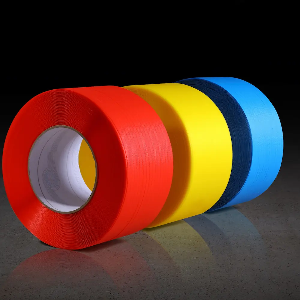 PP strapping coil for bundling and securing packages