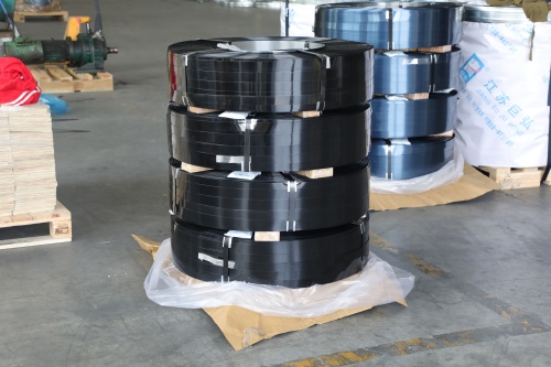 black painted jumbo steel strapping