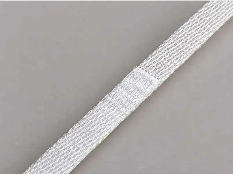 Heat-sealed joint on white woven PP strapping
